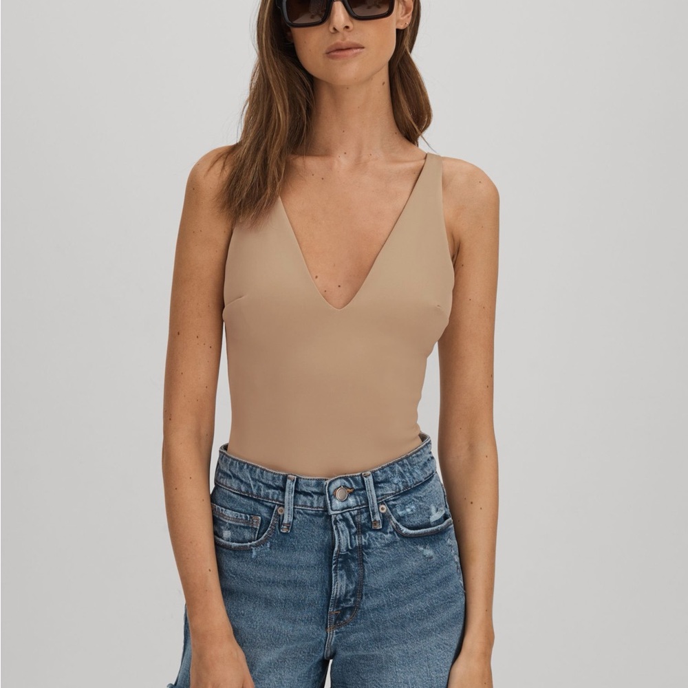 Good American Beige V-Neck Bodysuit 3XL